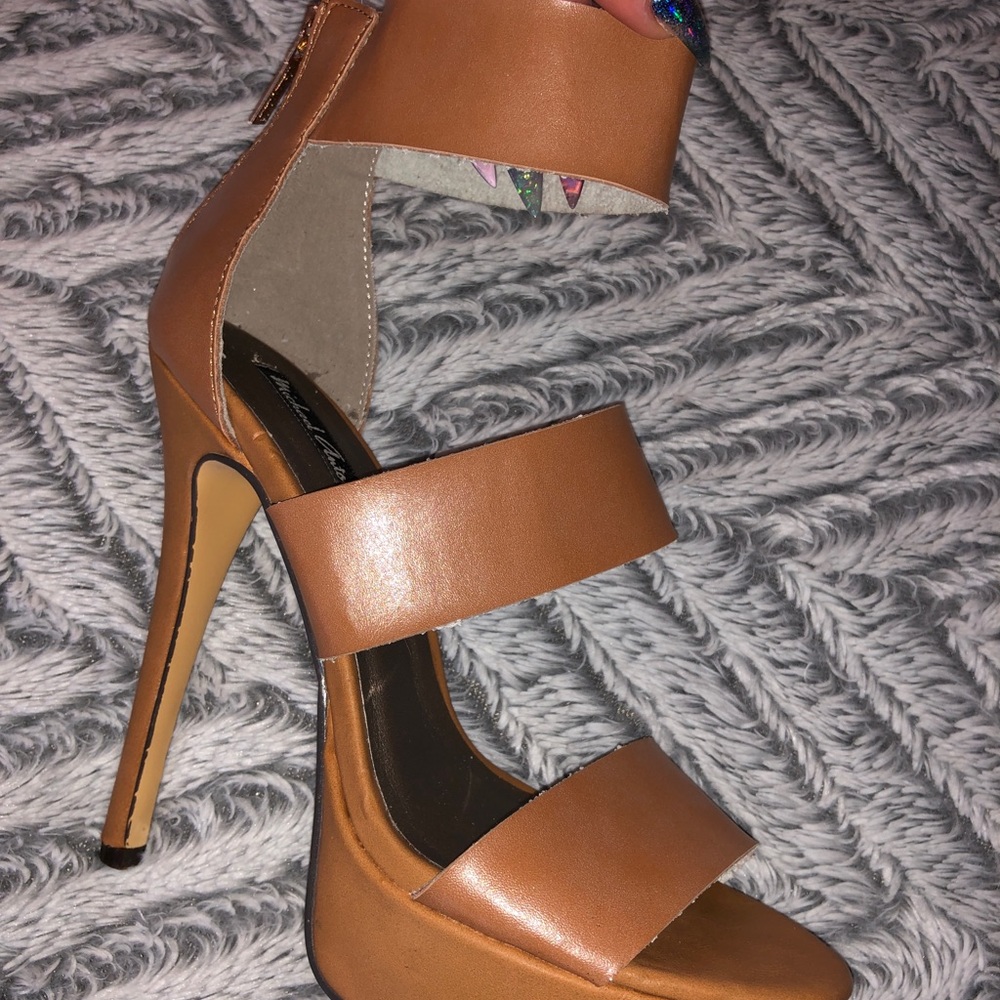 Nude High heels👠